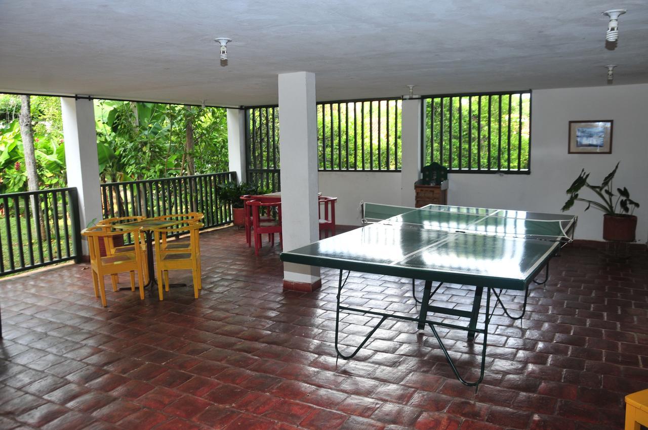 Hotel Mision Santa Barbara Rnt 4799 บาริชารา ภายนอก รูปภาพ